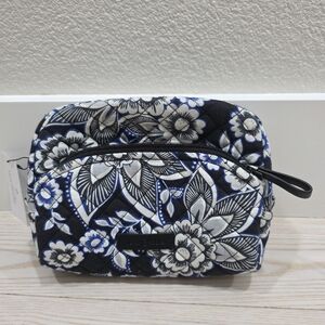 Vera Bradley Medium Cosmetic Bag in Snow Lotus